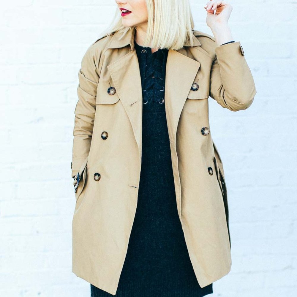 Abercrombie & Fitch Trench Coat